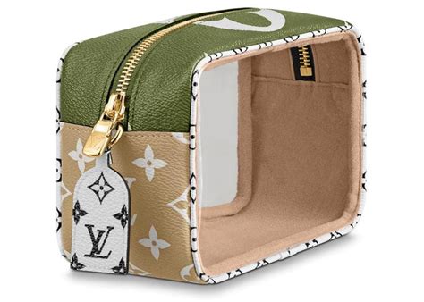 louis vuitton beach pouch monogram giant khaki green beige|Louis Vuitton Limited Edition Monogram Giant Beach Pouch.